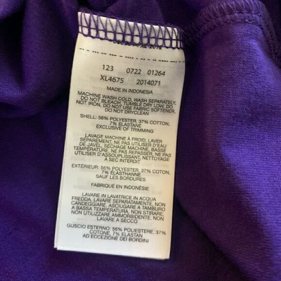 Columbia woman’s college sun trek hooded pullover - Picture 4 of 5